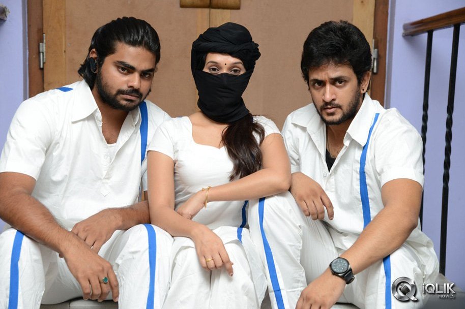 Oka-Criminal-Prema-Katha-Movie-First-Look-Launch